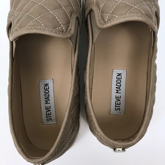 Steve Madden Zaander Slip-On Sneaker - Picture 5 of 8